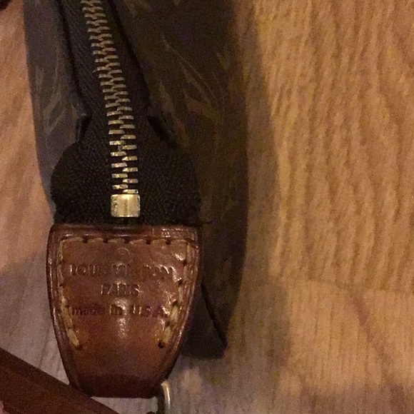 Louis Vuitton monogram pochette - Picture 5 of 12